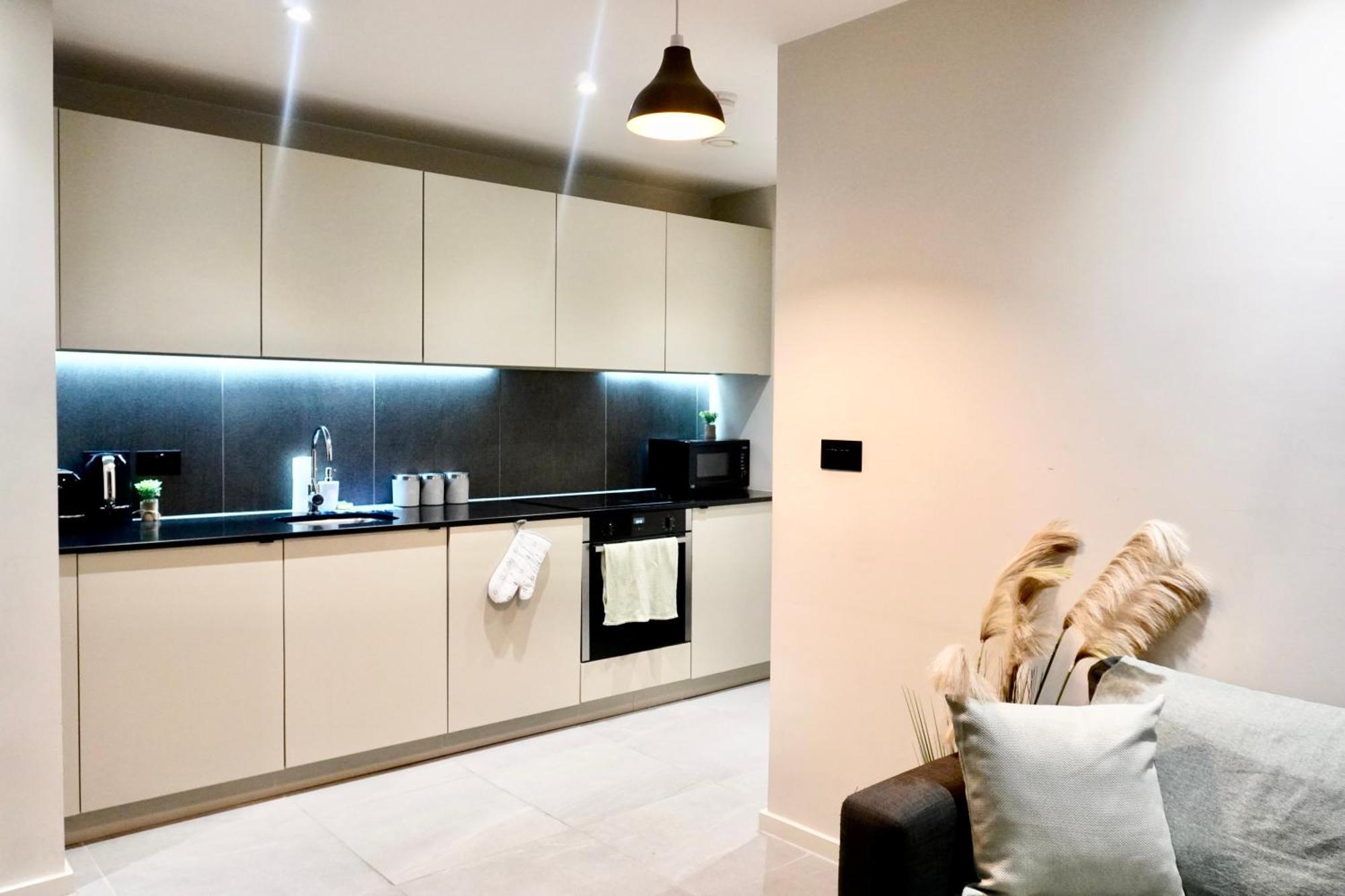 Central Manchester Luxury 2 Bed Apartment With Balcony Exterior foto