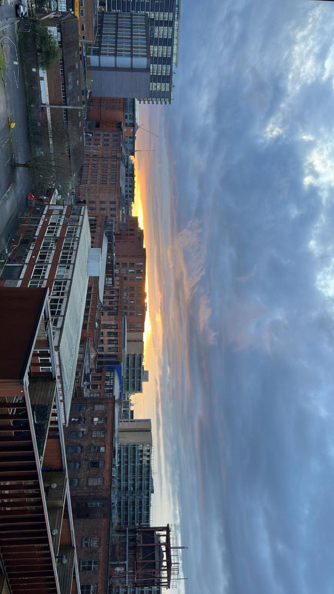 Central Manchester Luxury 2 Bed Apartment With Balcony Exterior foto