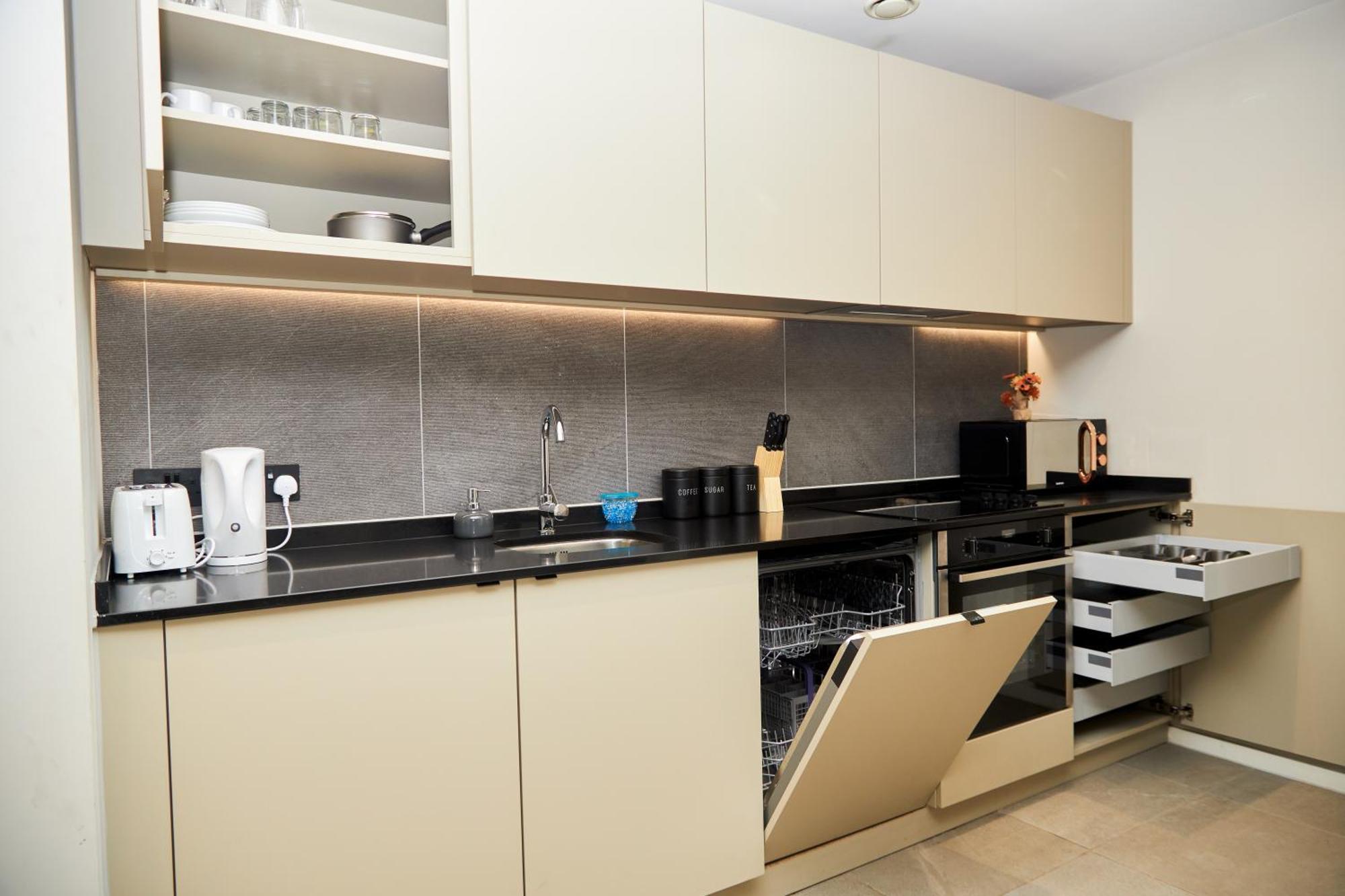 Central Manchester Luxury 2 Bed Apartment With Balcony Exterior foto